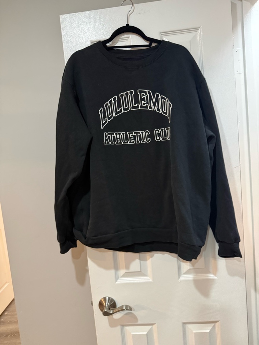 Worn once like new LULUlemon sweatshirt